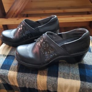 Ariat 8.5B clogs black